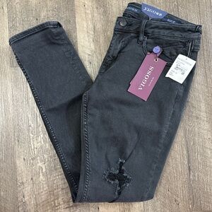 Brand new Vigoss Thompson Tomboy Jean size 28
